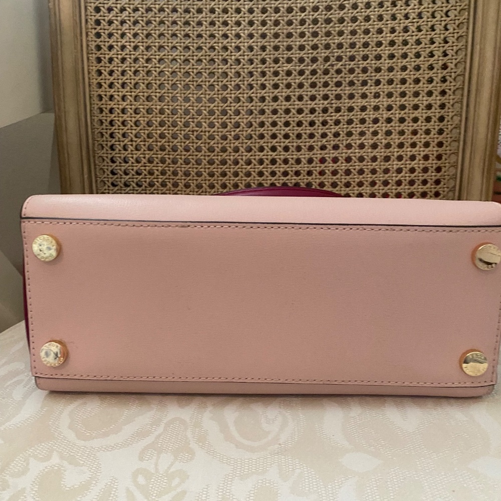 Handbag - Picture 3 of 8